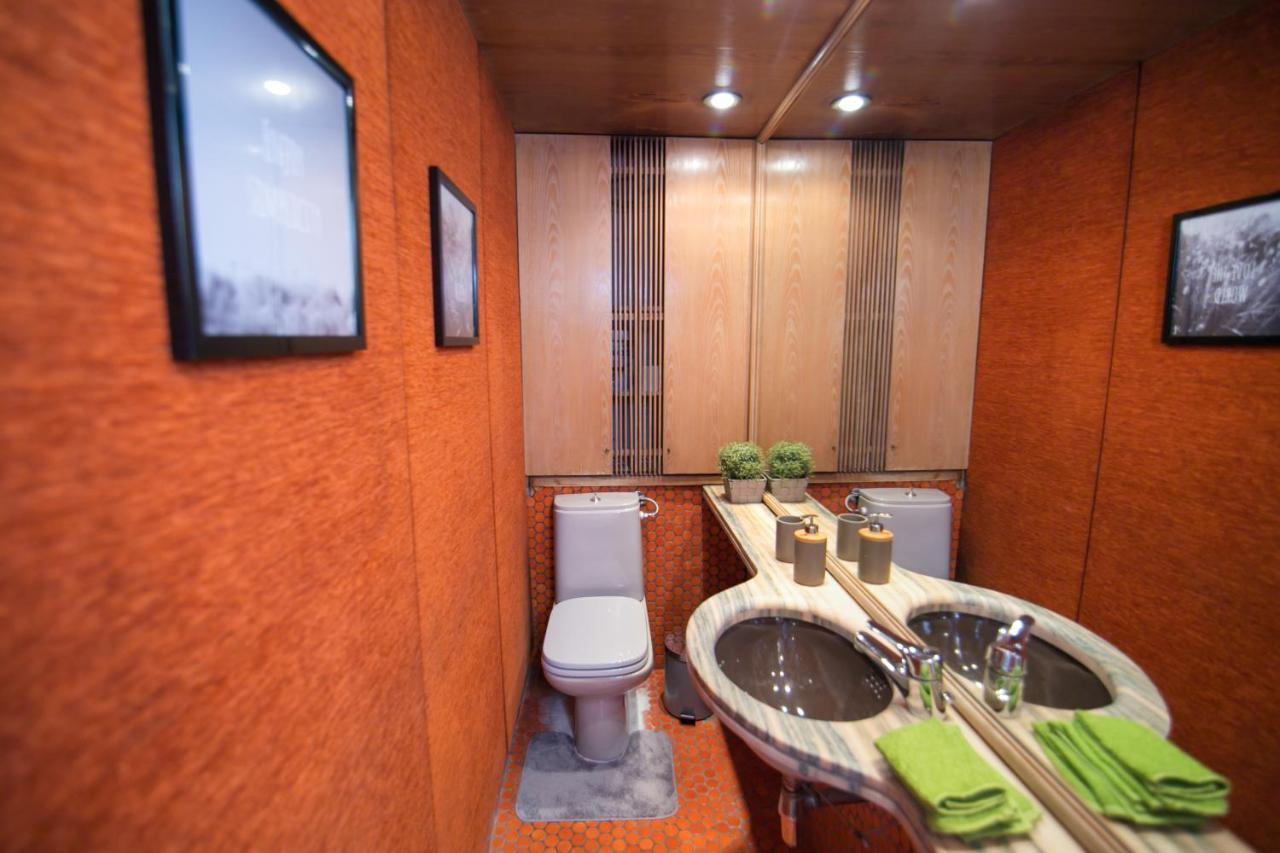 One-Of-A-Kind Athens Riviera Apartment Екстер'єр фото