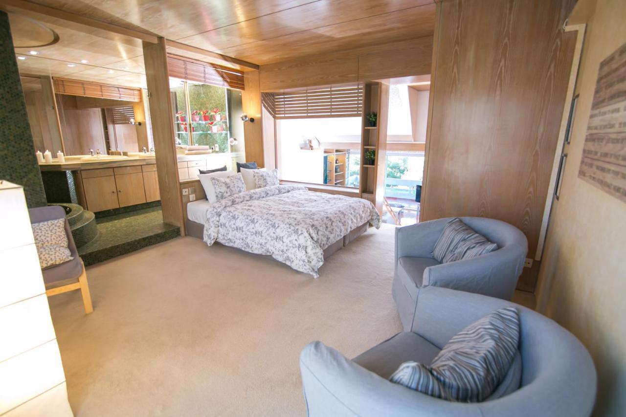 One-Of-A-Kind Athens Riviera Apartment Екстер'єр фото