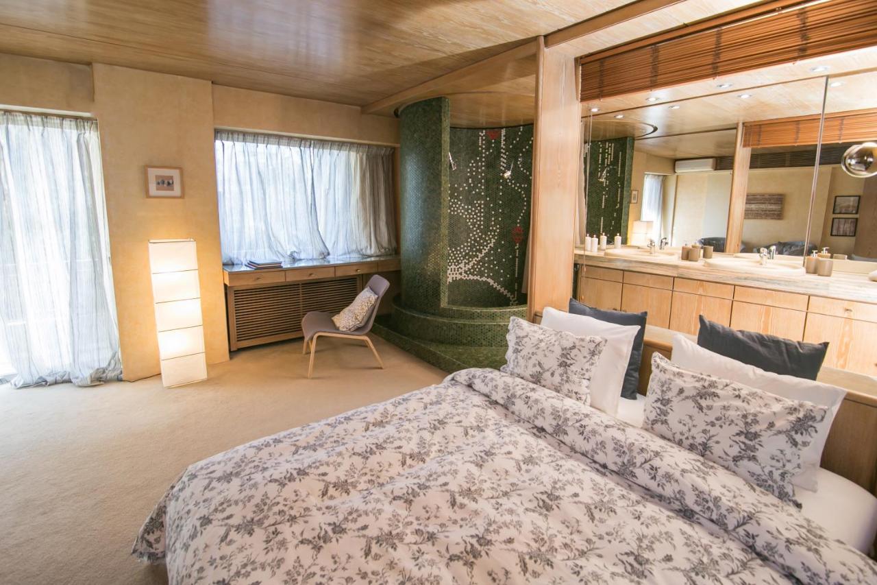 One-Of-A-Kind Athens Riviera Apartment Екстер'єр фото